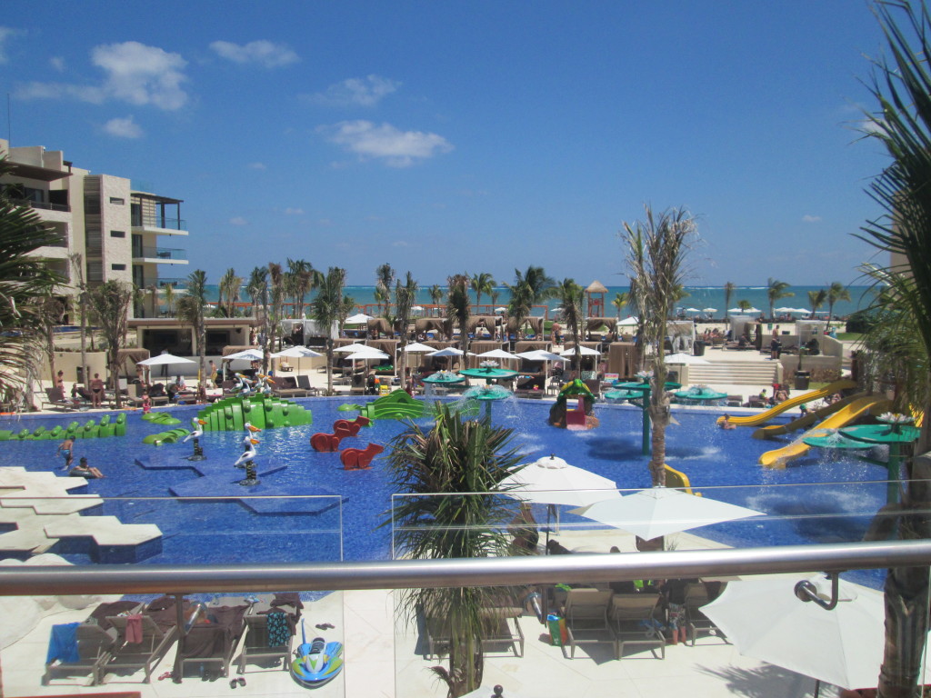 Royalton Riviera Cancun - kids pool - splashpad - waterpark