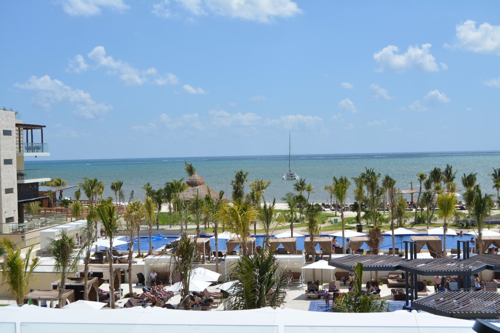 Royalton Riviera Cancun oceanview from lobby 2